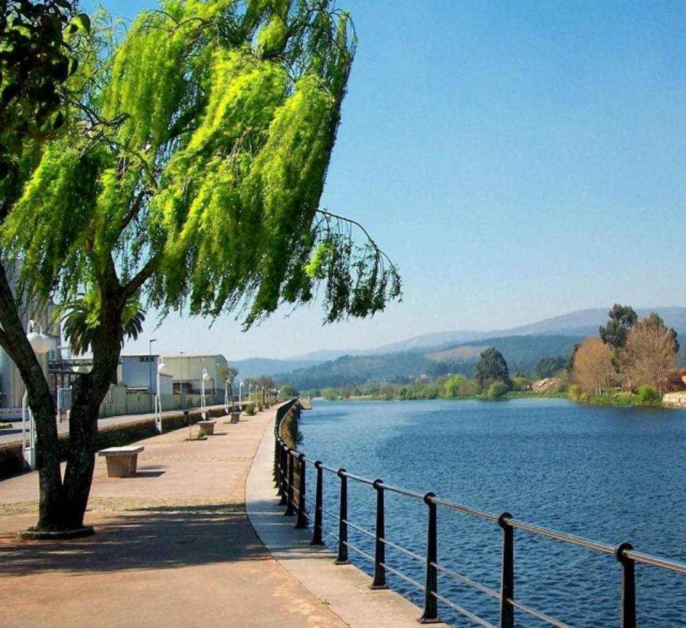 A Casa Antiga Do Monte Apartamentos Turisticos - Pontecesures ปาดรอน ภายนอก รูปภาพ