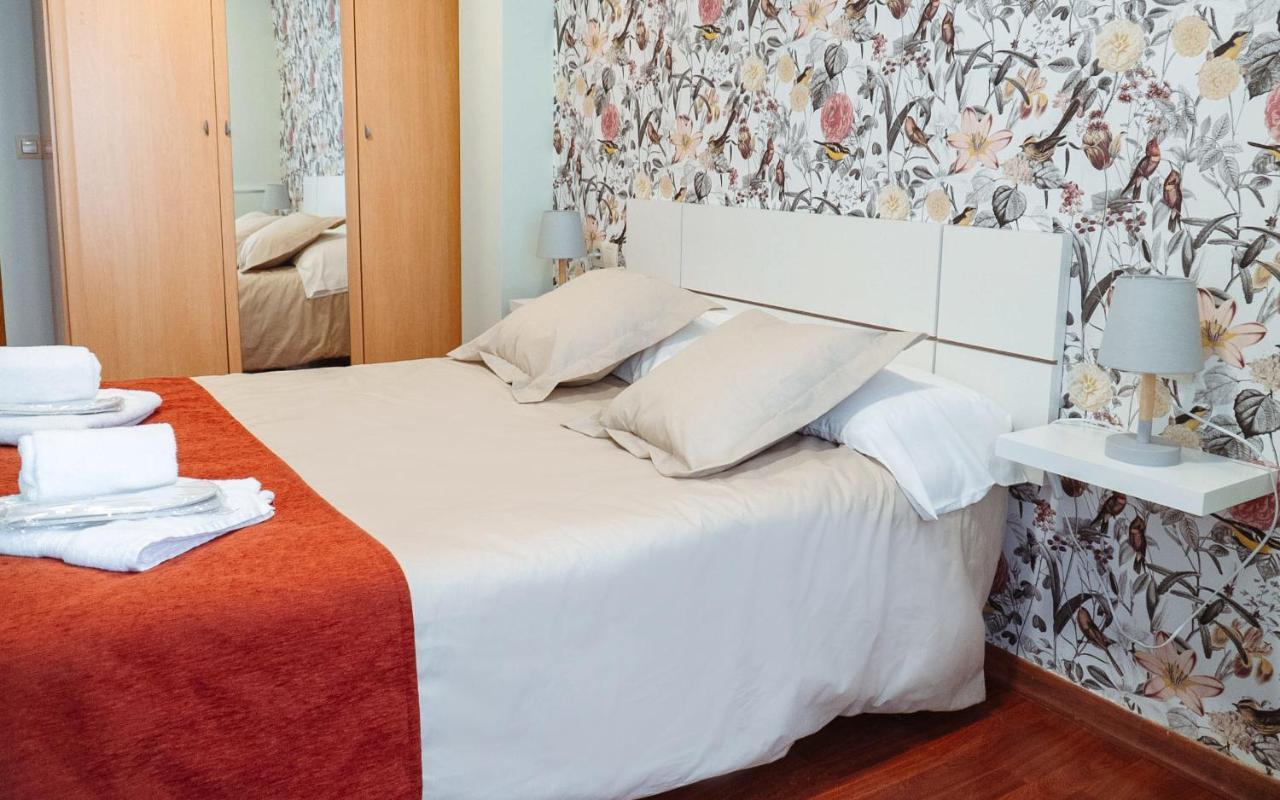 A Casa Antiga Do Monte Apartamentos Turisticos - Pontecesures ปาดรอน ภายนอก รูปภาพ