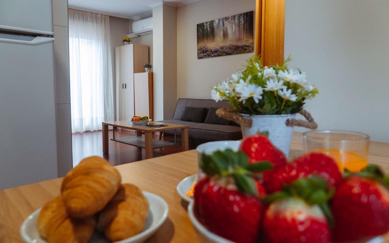A Casa Antiga Do Monte Apartamentos Turisticos - Pontecesures ปาดรอน ภายนอก รูปภาพ
