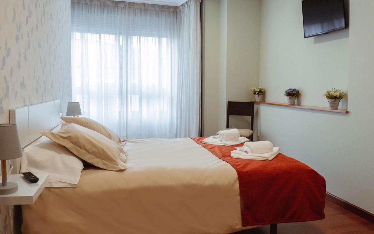 A Casa Antiga Do Monte Apartamentos Turisticos - Pontecesures ปาดรอน ภายนอก รูปภาพ