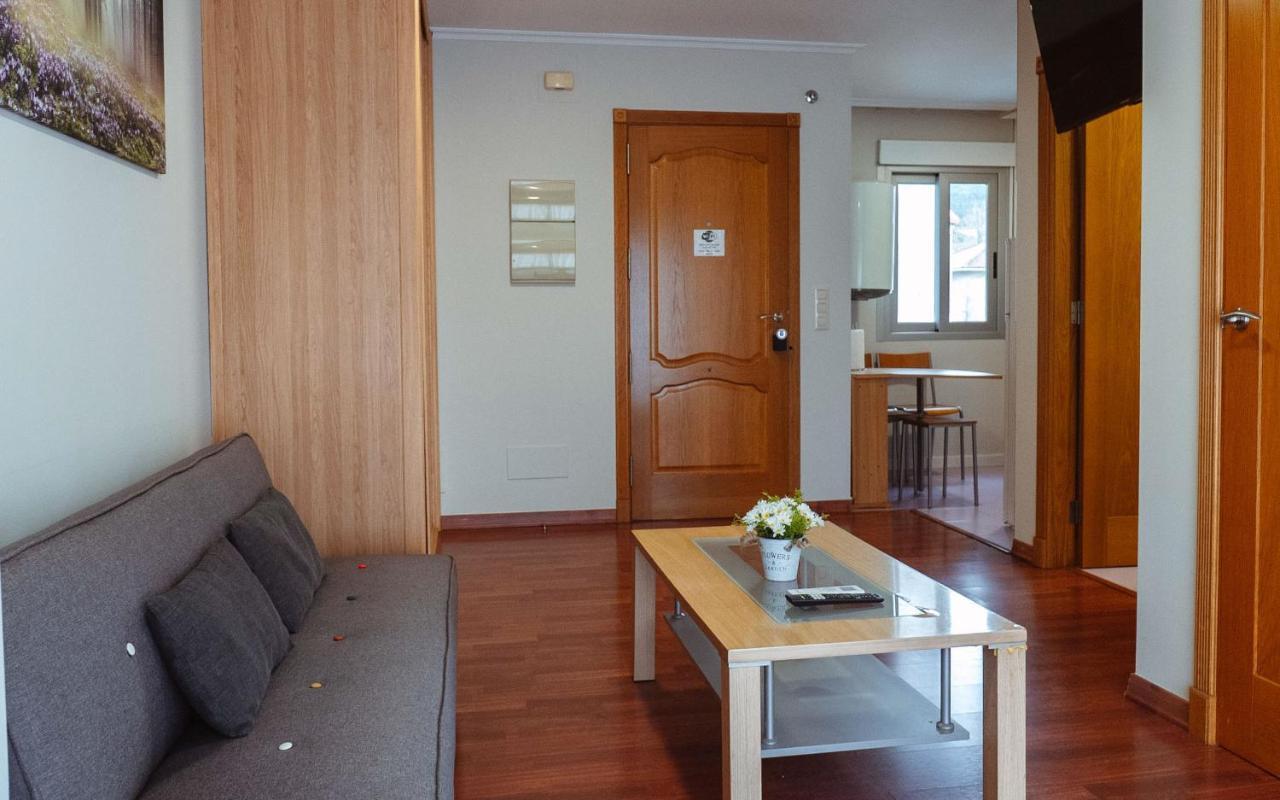 A Casa Antiga Do Monte Apartamentos Turisticos - Pontecesures ปาดรอน ภายนอก รูปภาพ